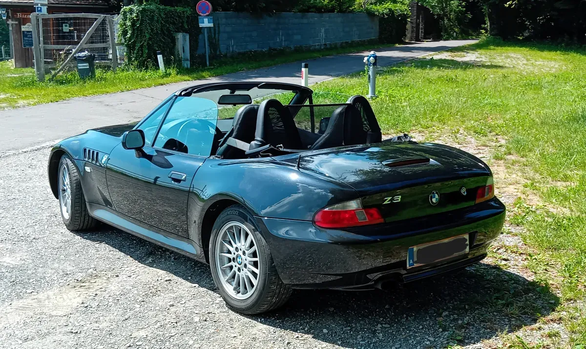 BMW Z3 1999 photo 2