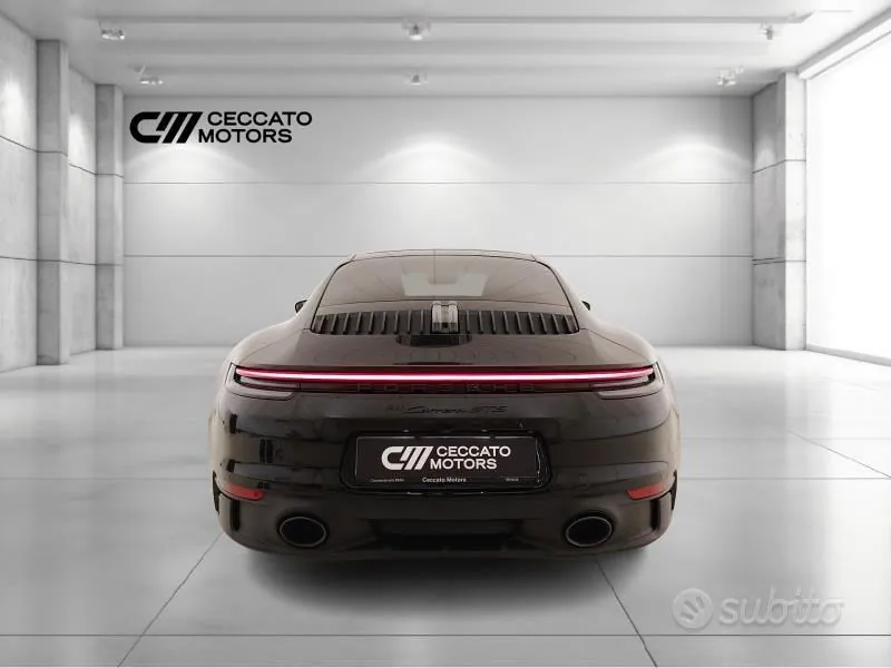 Porsche 911 2023 photo 5
