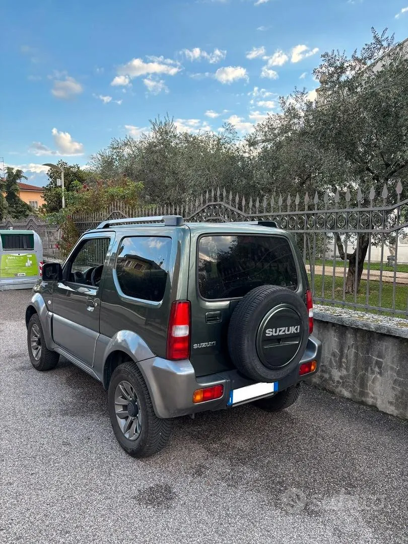 Suzuki Jimny 2017 photo 3