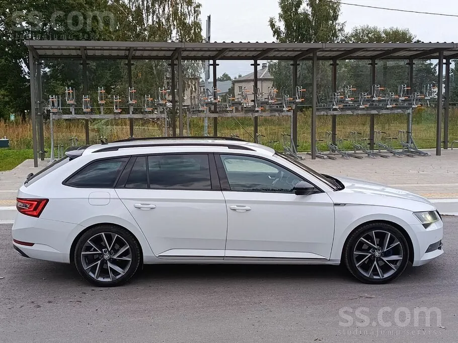 Skoda Superb 2018 photo 5