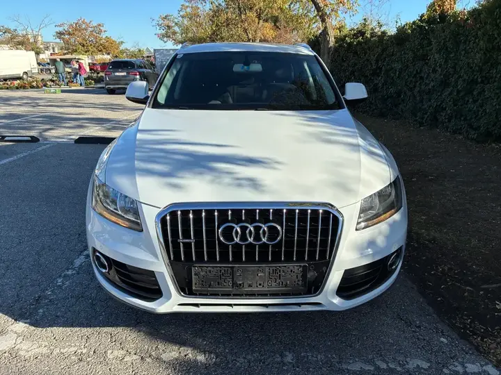 Audi Q5 2015 photo 2