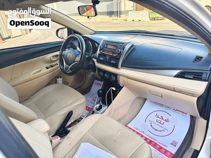 Toyota Yaris 2014 photo 3