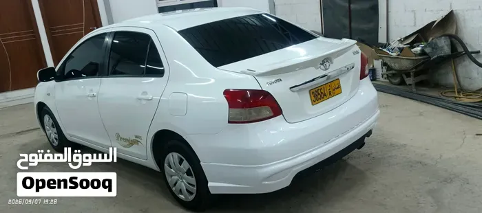 Toyota Yaris 2013 photo 4