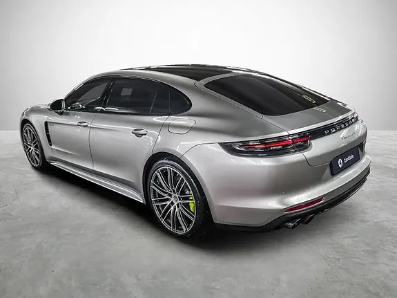 Porsche Panamera 2017 photo 2