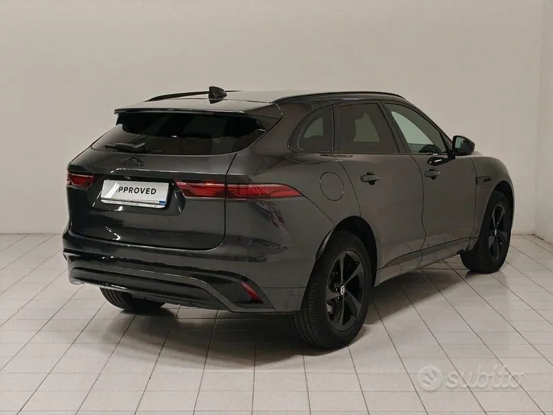 Jaguar F-Pace 2023 photo 2