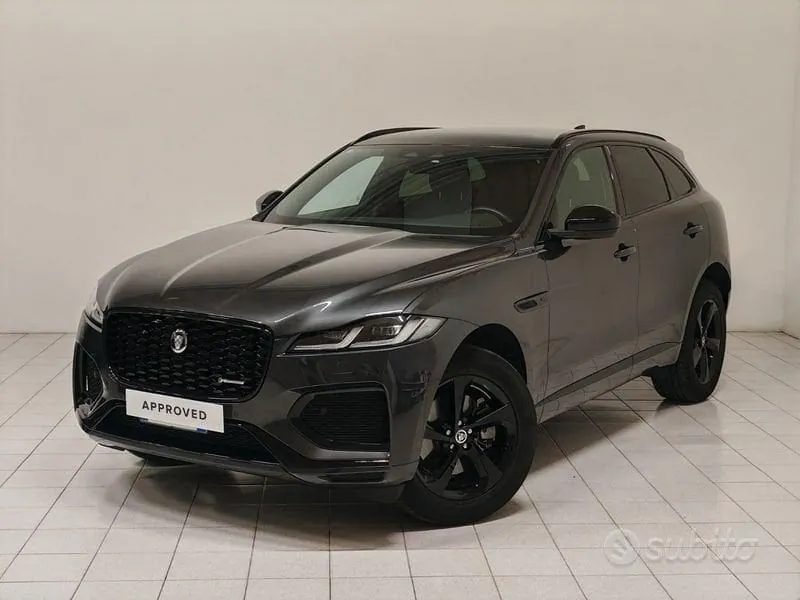 Jaguar F-Pace