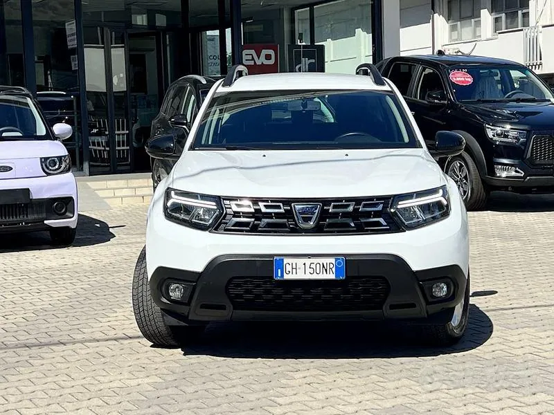 Dacia Duster 2021 photo 2