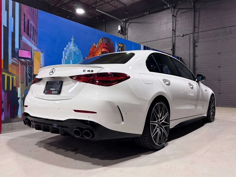 Mercedes-Benz C-Class 2023 photo 2