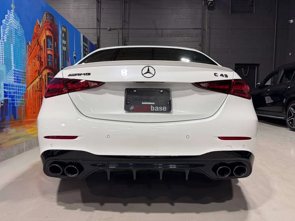 Mercedes-Benz C-Class 2023 photo 3