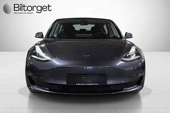 Tesla Model 3 2021 photo 2