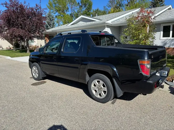 Honda Ridgeline 2008 photo 2