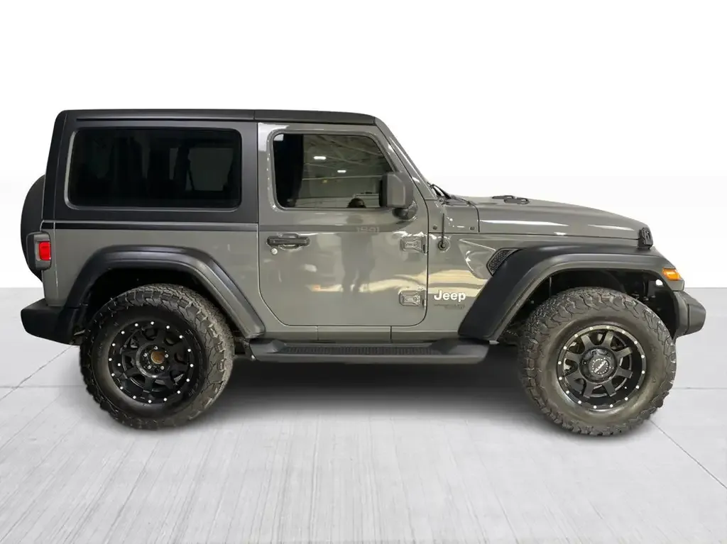 Jeep Wrangler 2020 photo 2
