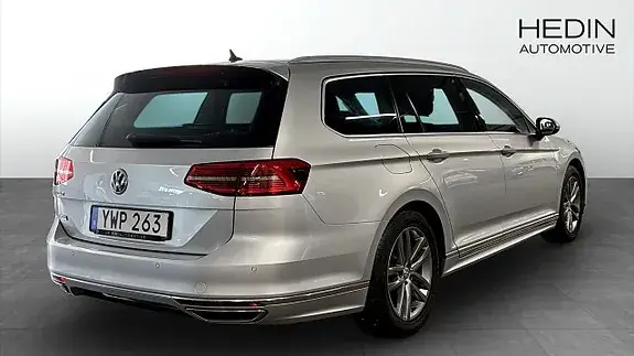 Volkswagen Passat 2018 photo 2