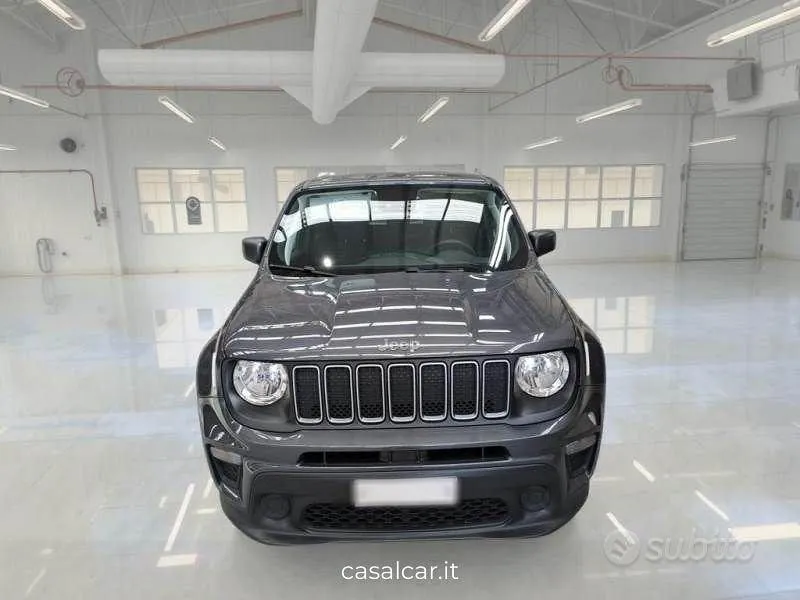 Jeep Renegade 2023 photo 2