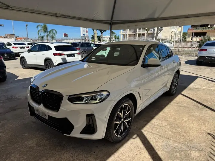BMW X4 2022 photo 4