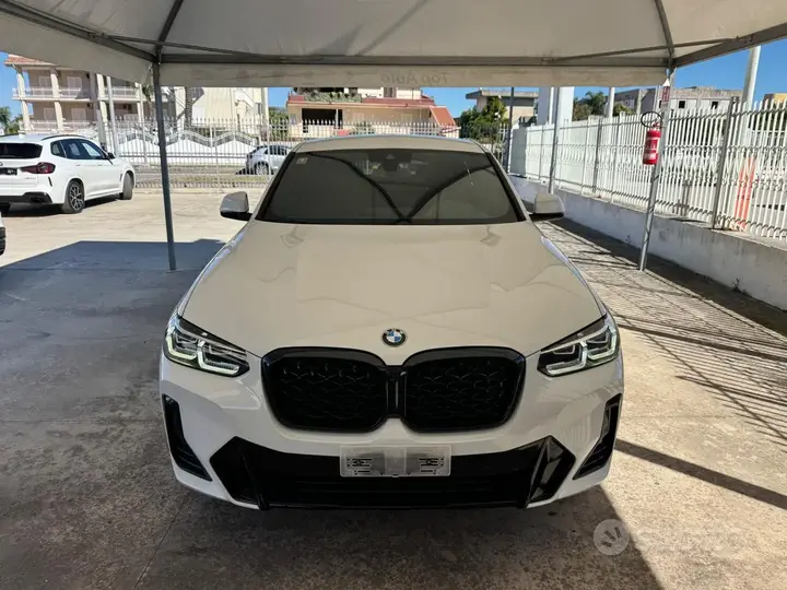 BMW X4 2022 photo 2