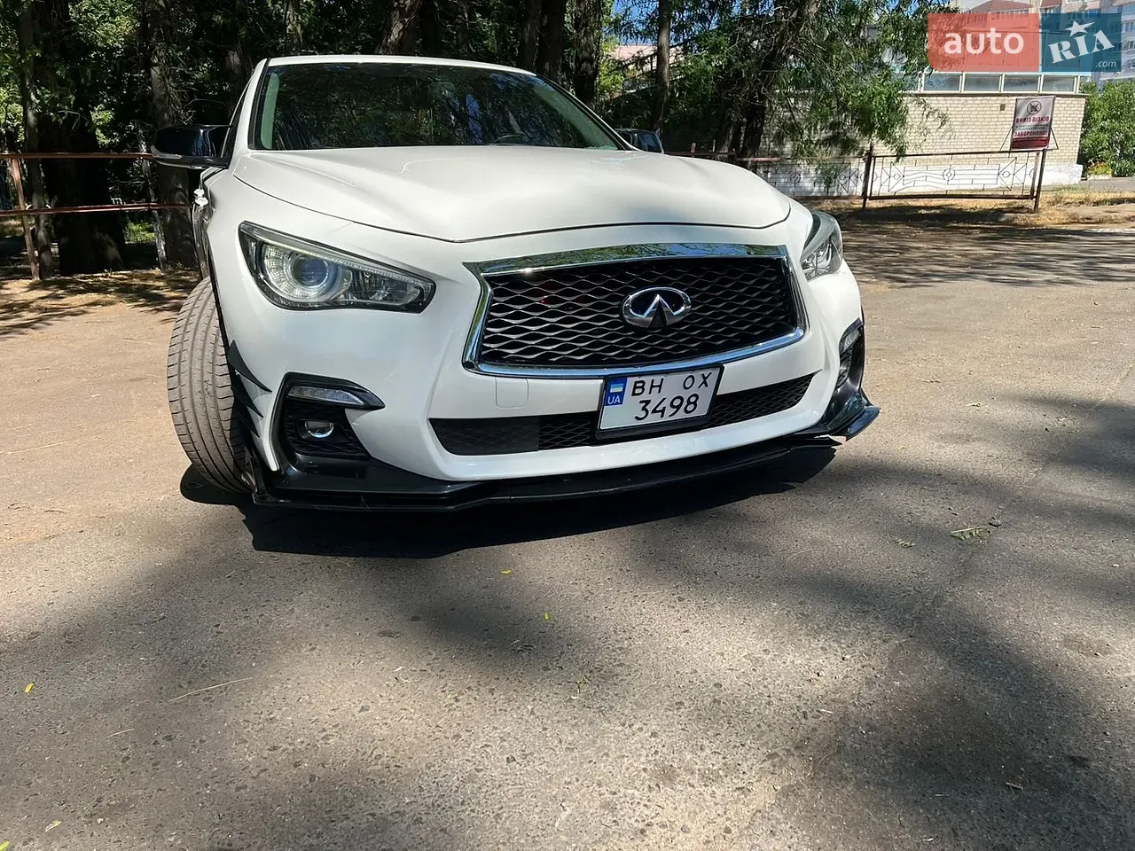 Infiniti Q50 2017 photo 2