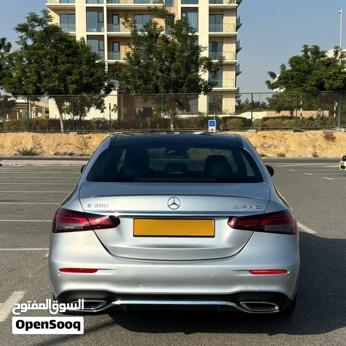 Mercedes-Benz E-Class 2022 photo 3