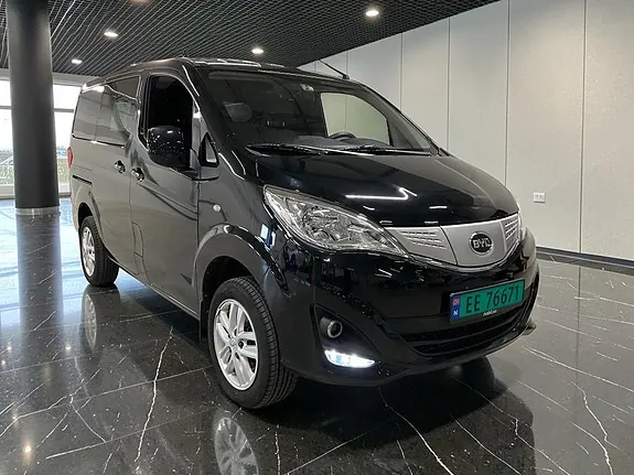 BYD T3 2022 photo 3