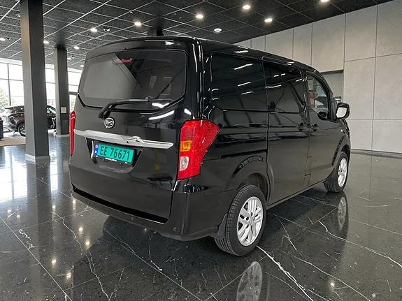BYD T3 2022 photo 2