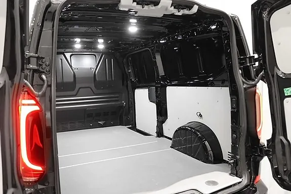 Volkswagen Transporter 2025 photo 4