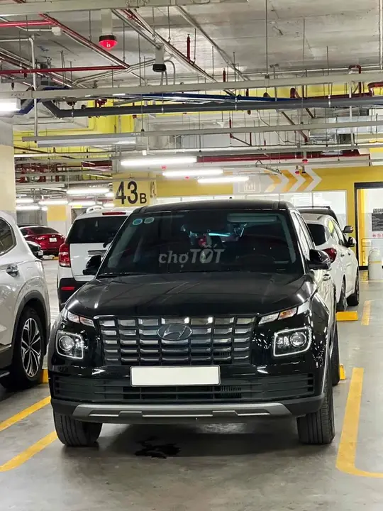 Hyundai Venue