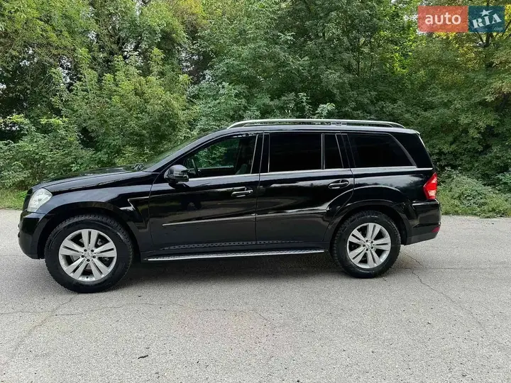 Mercedes-Benz Gl-Class 2011 photo 5
