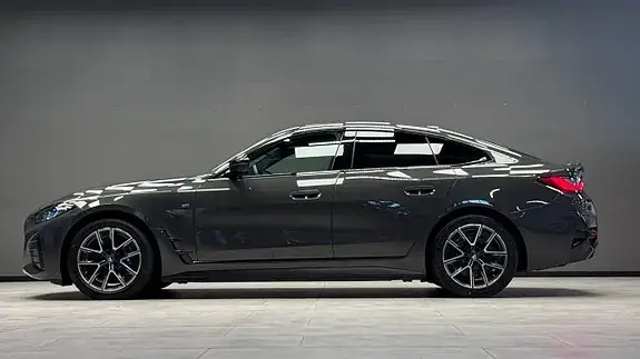 BMW I4 2024 photo 5