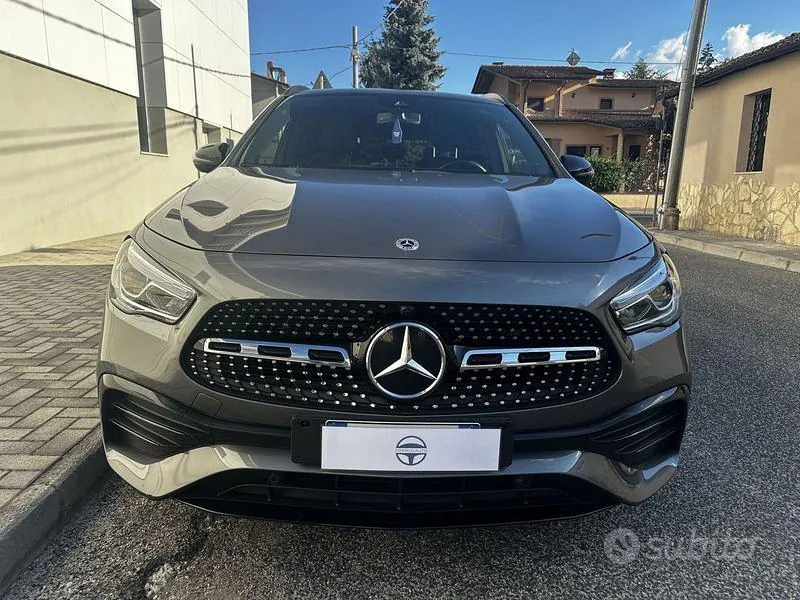 Mercedes-Benz Gla 2023 photo 2