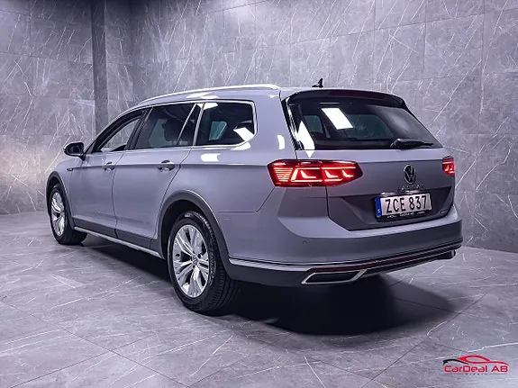Volkswagen Passat Alltrack 2022 photo 5