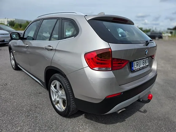 BMW X1 2011 photo 2