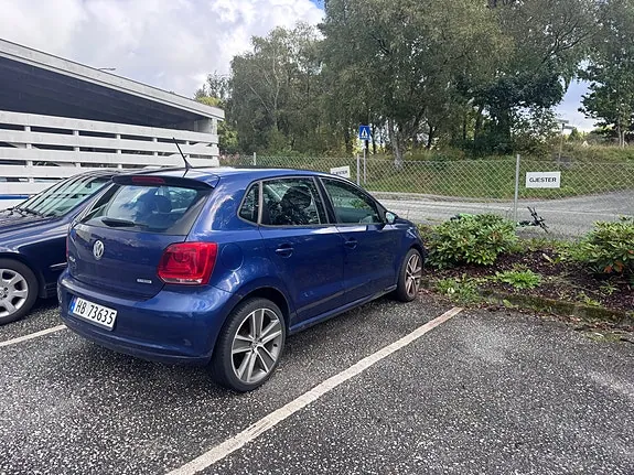 Volkswagen Polo 2012 photo 3