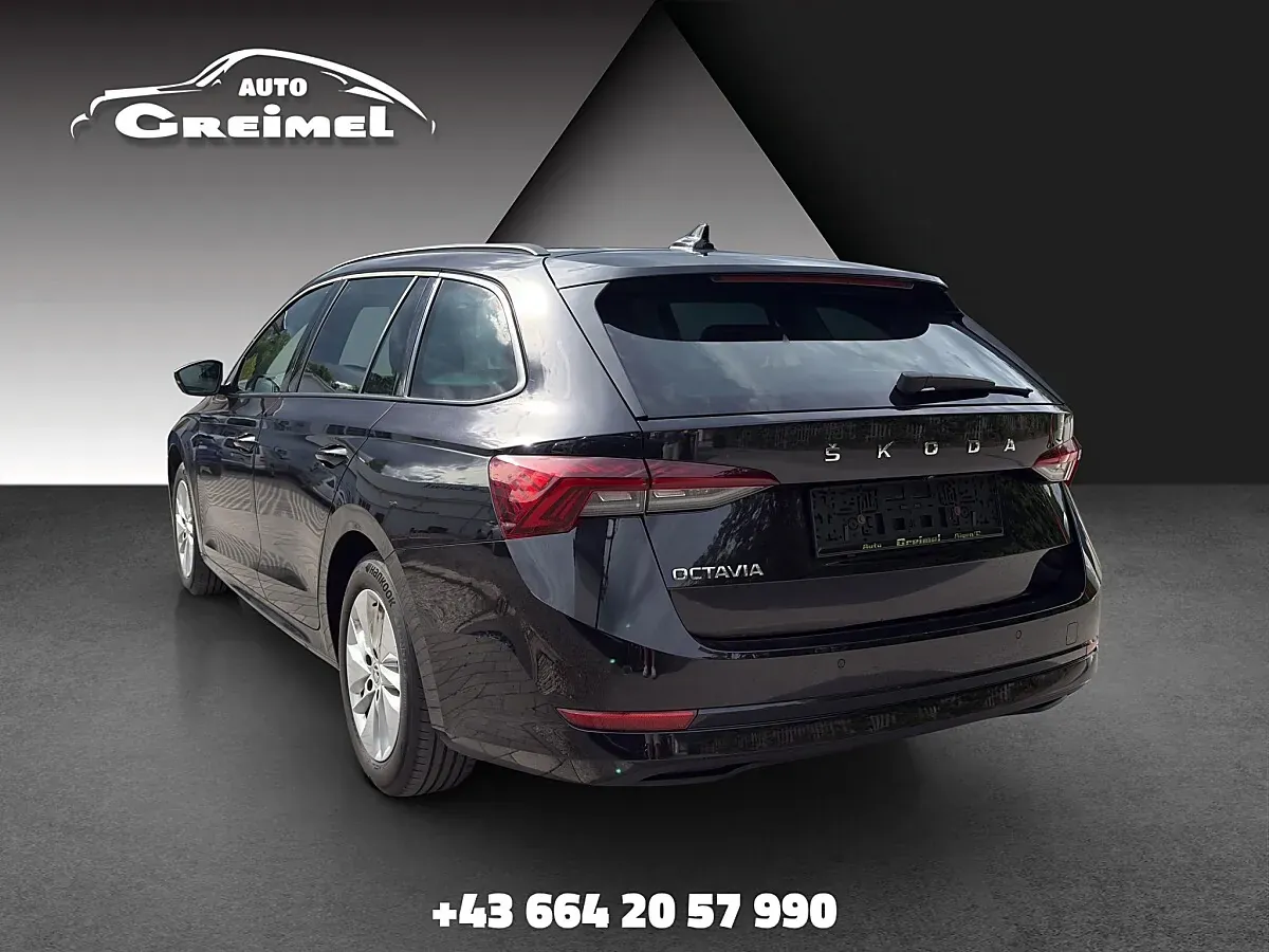 Skoda Octavia 2022 photo 3