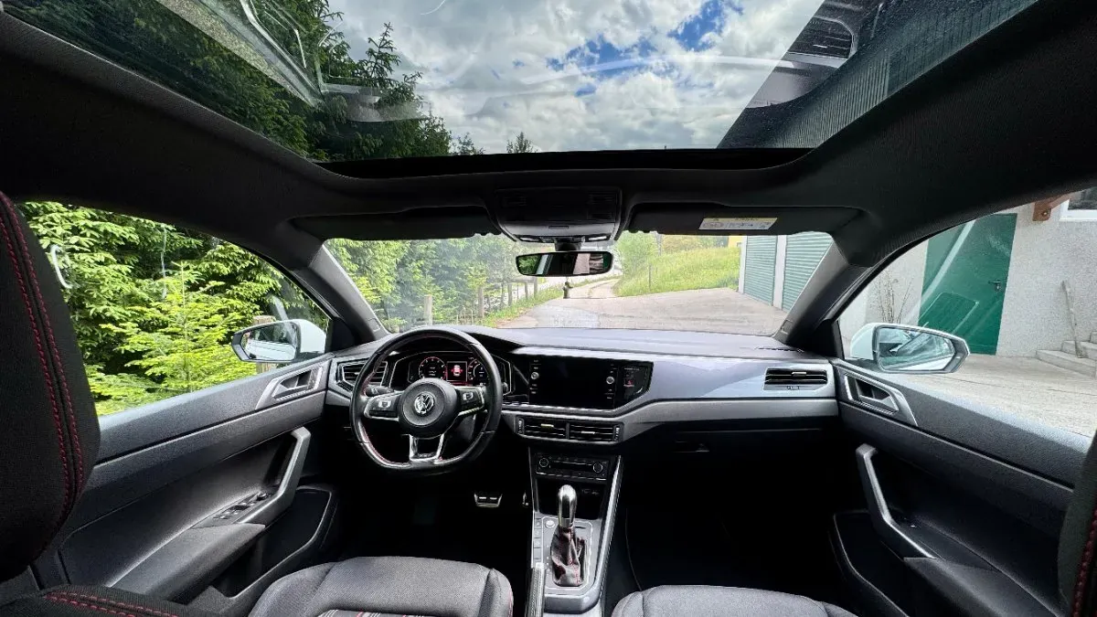 Volkswagen Polo 2018 photo 3