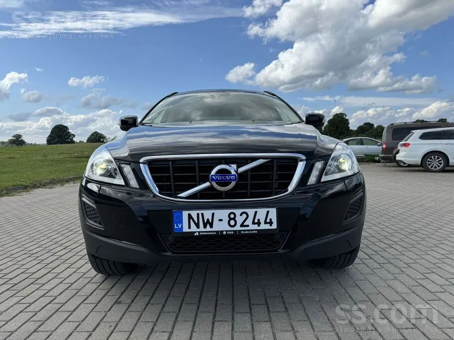 Volvo Xc60 2011 photo 2