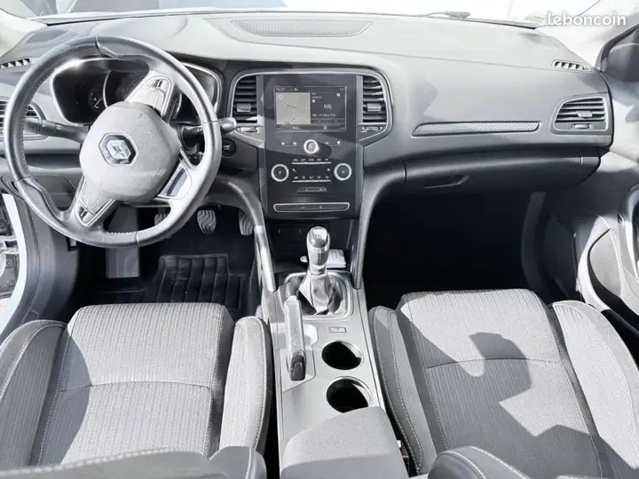 Renault Megane 2017 photo 5