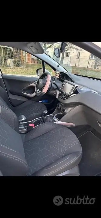 Peugeot 2008 2016 photo 3