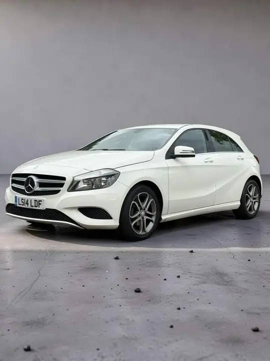Mercedes-Benz A-Class 2014 photo 2