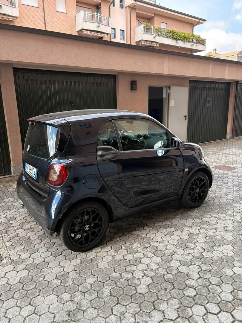Smart Fortwo 2018 photo 3