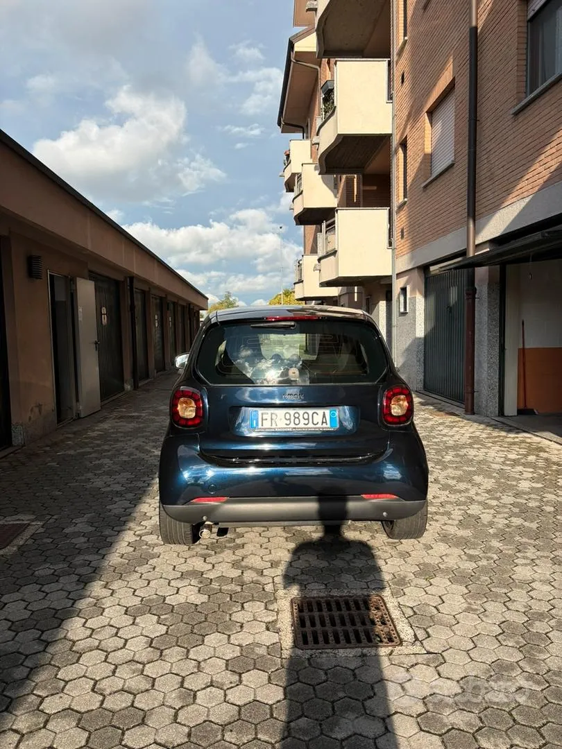 Smart Fortwo 2018 photo 4