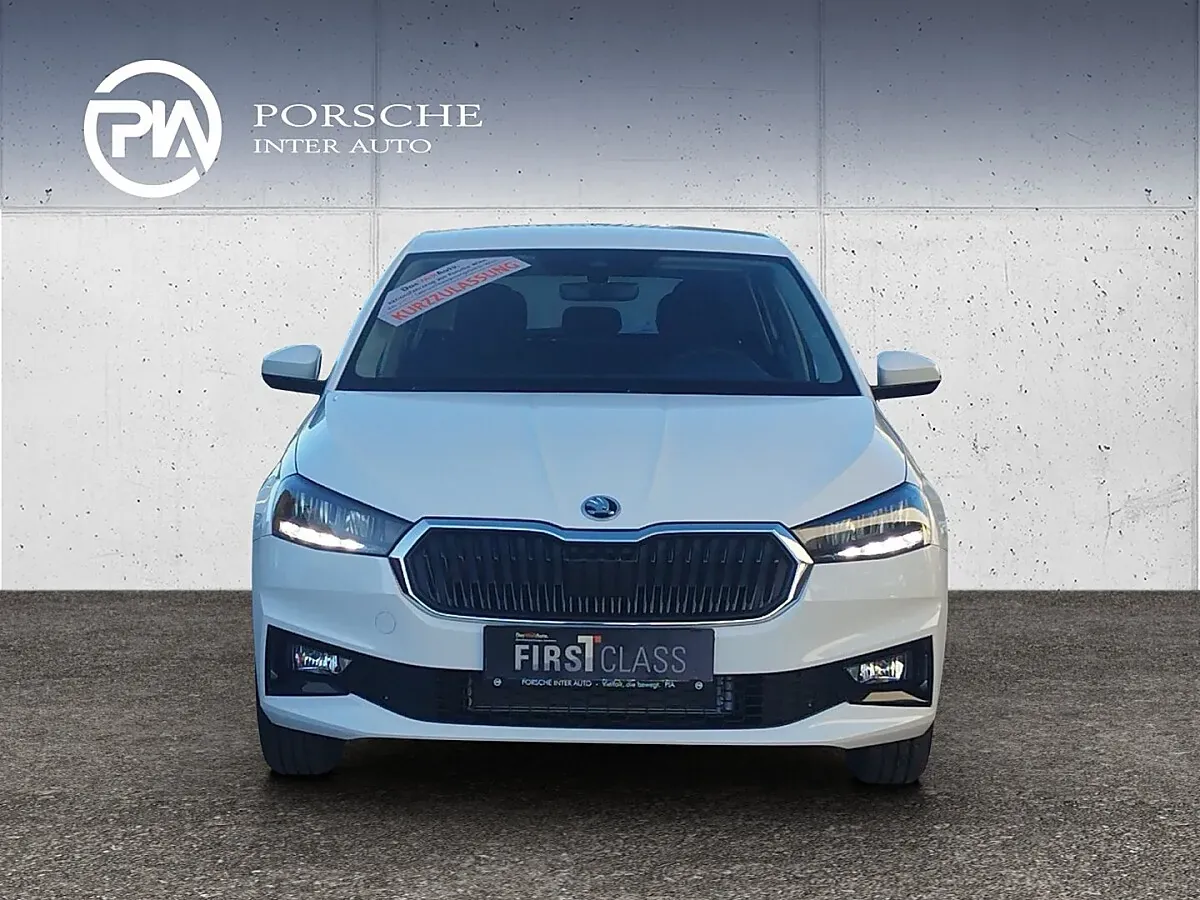 Skoda Fabia 2025 photo 2