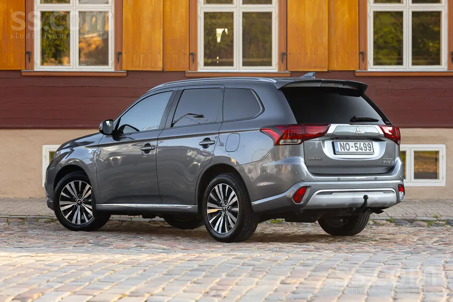 Mitsubishi Outlander 2019 photo 4