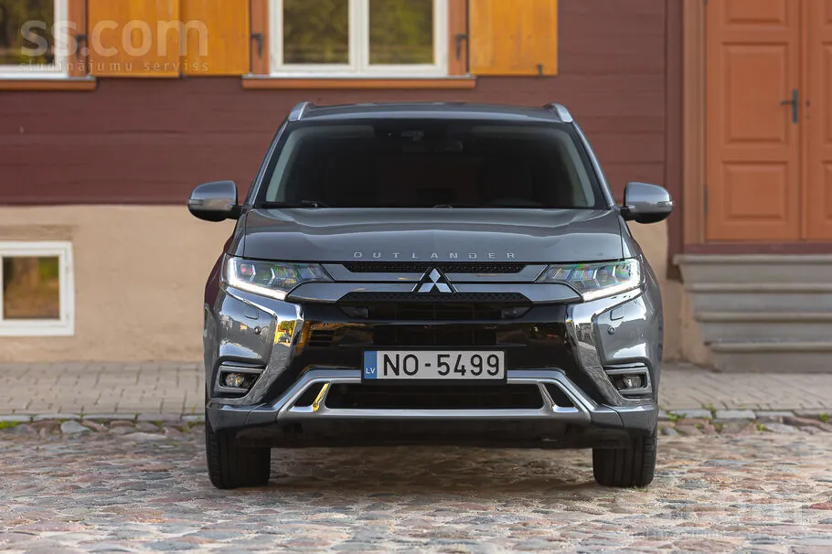 Mitsubishi Outlander 2019 photo 5