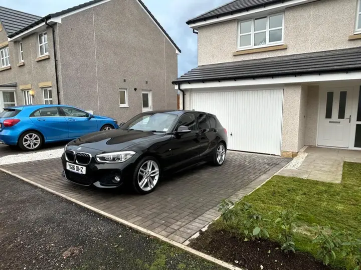 BMW 1 Series 2016 photo 2