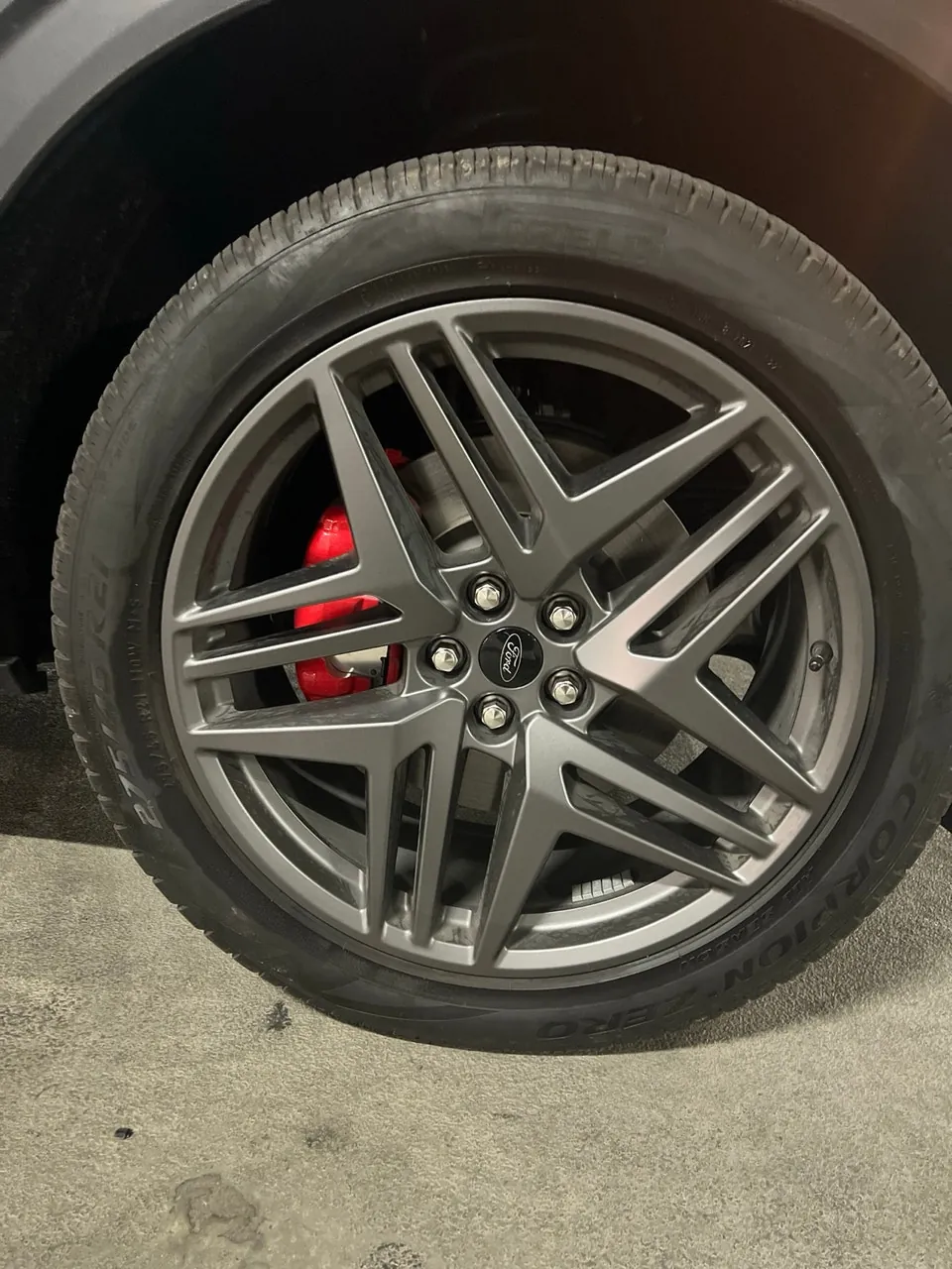 Ford Explorer 2026 photo 5