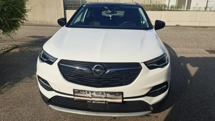 Opel Grandland X 2019 photo 2