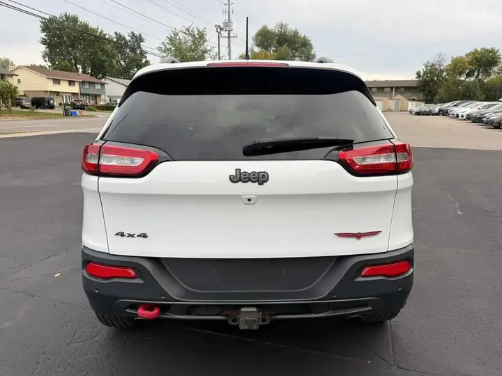 Jeep Cherokee 2016 photo 4
