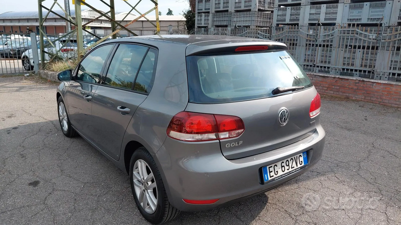 Volkswagen Golf 2011 photo 3