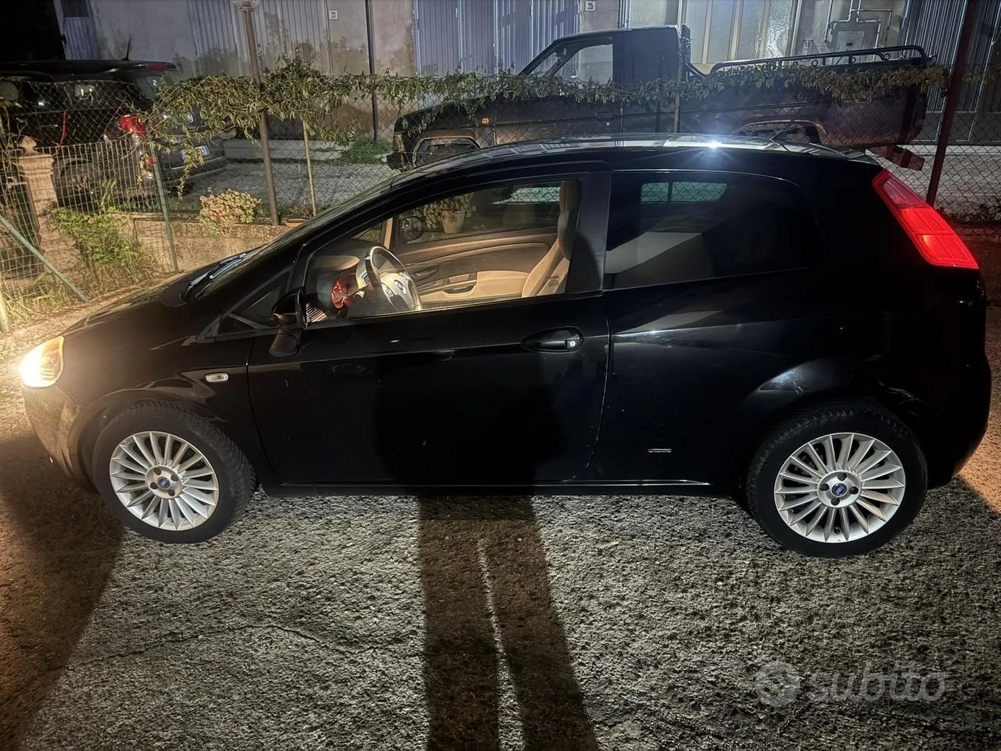 Fiat Grande Punto 2007 photo 3