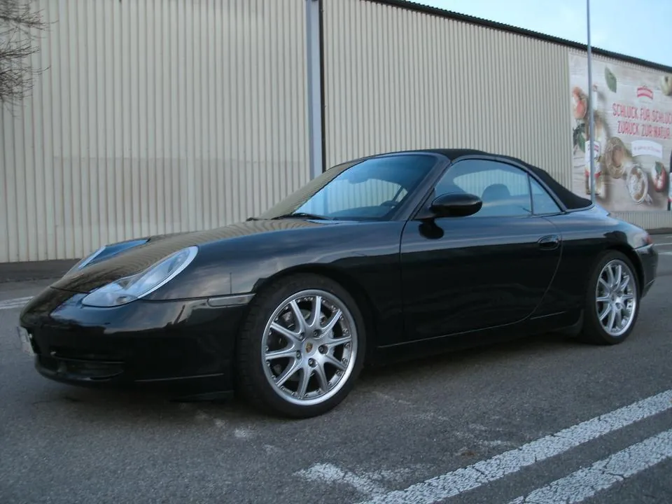 Porsche 911 Carrera 4